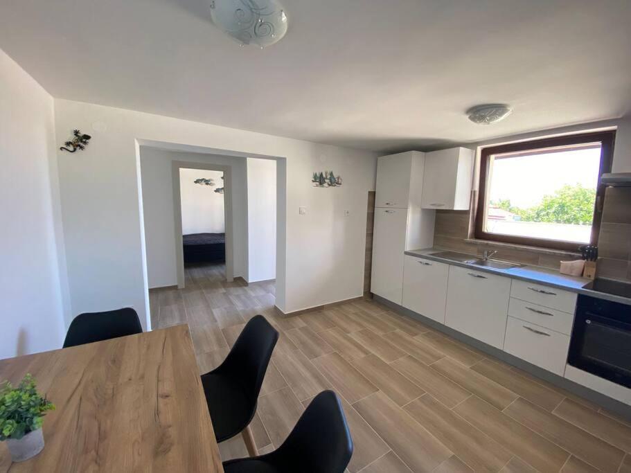 Apartment Mihael Pula Zewnętrze zdjęcie